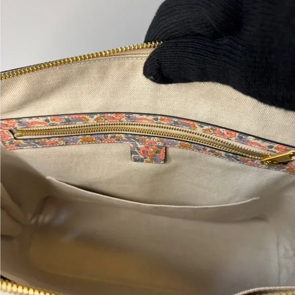 Gucci Floral Liberty Canvas Top-Handle Duffel — Coral, Beige, Green - Picture 9 of 12
